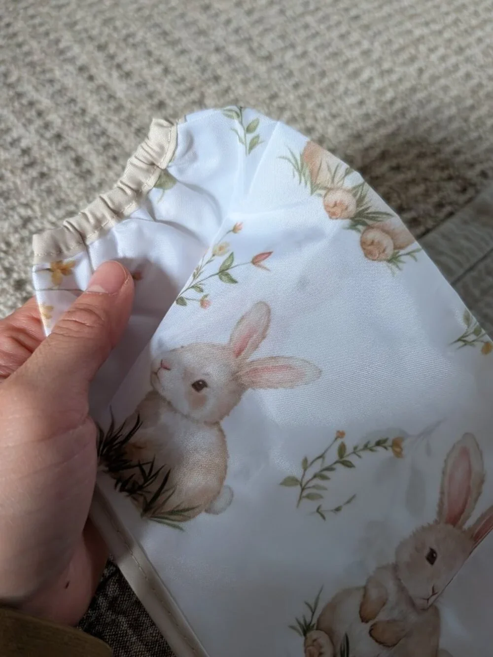 New long-sleeve baby bib / smock bib, bunny pattern